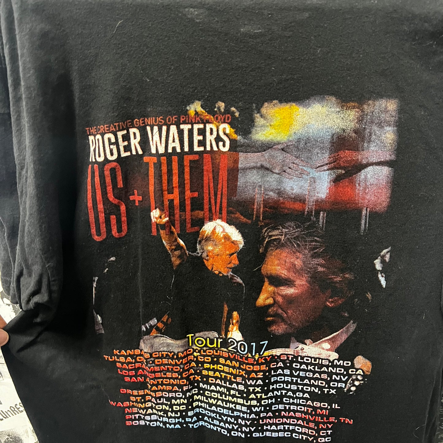 Roger Waters (Pink Floyd) • XL T-Shirt