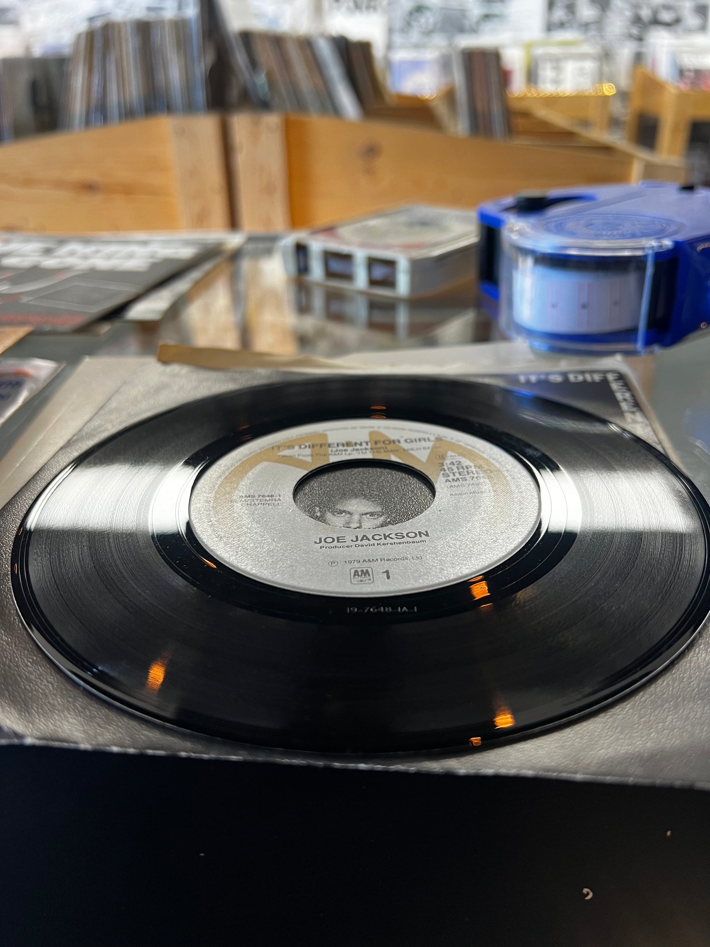 Joe Jackson – It's Different For Girls 7”