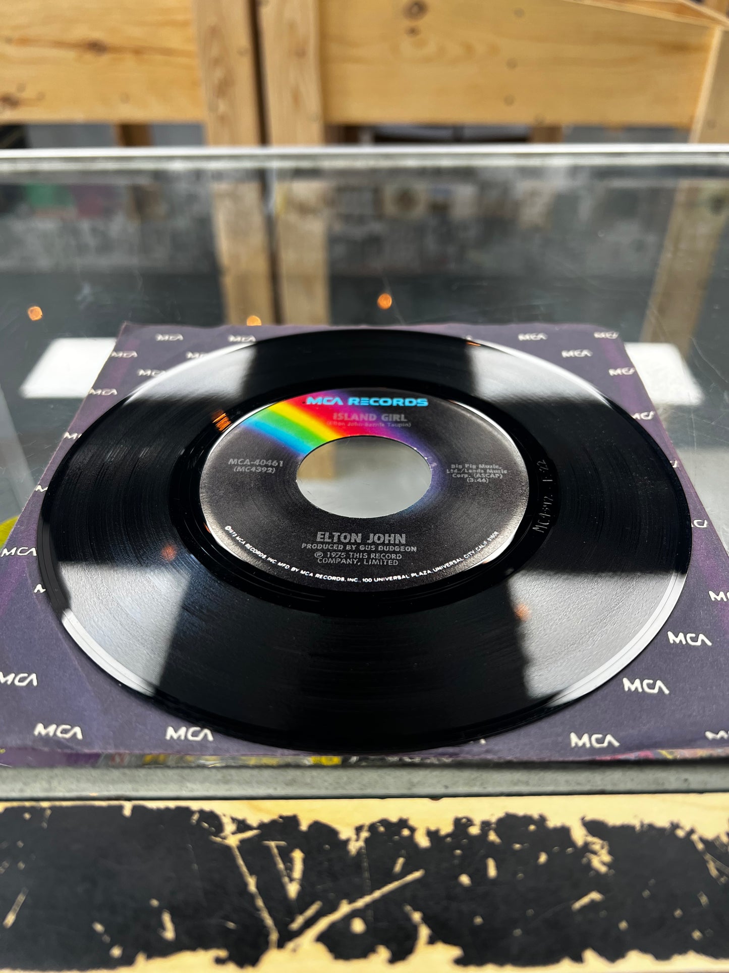 Elton John – Island Girl / Sugar On The Floor 7”