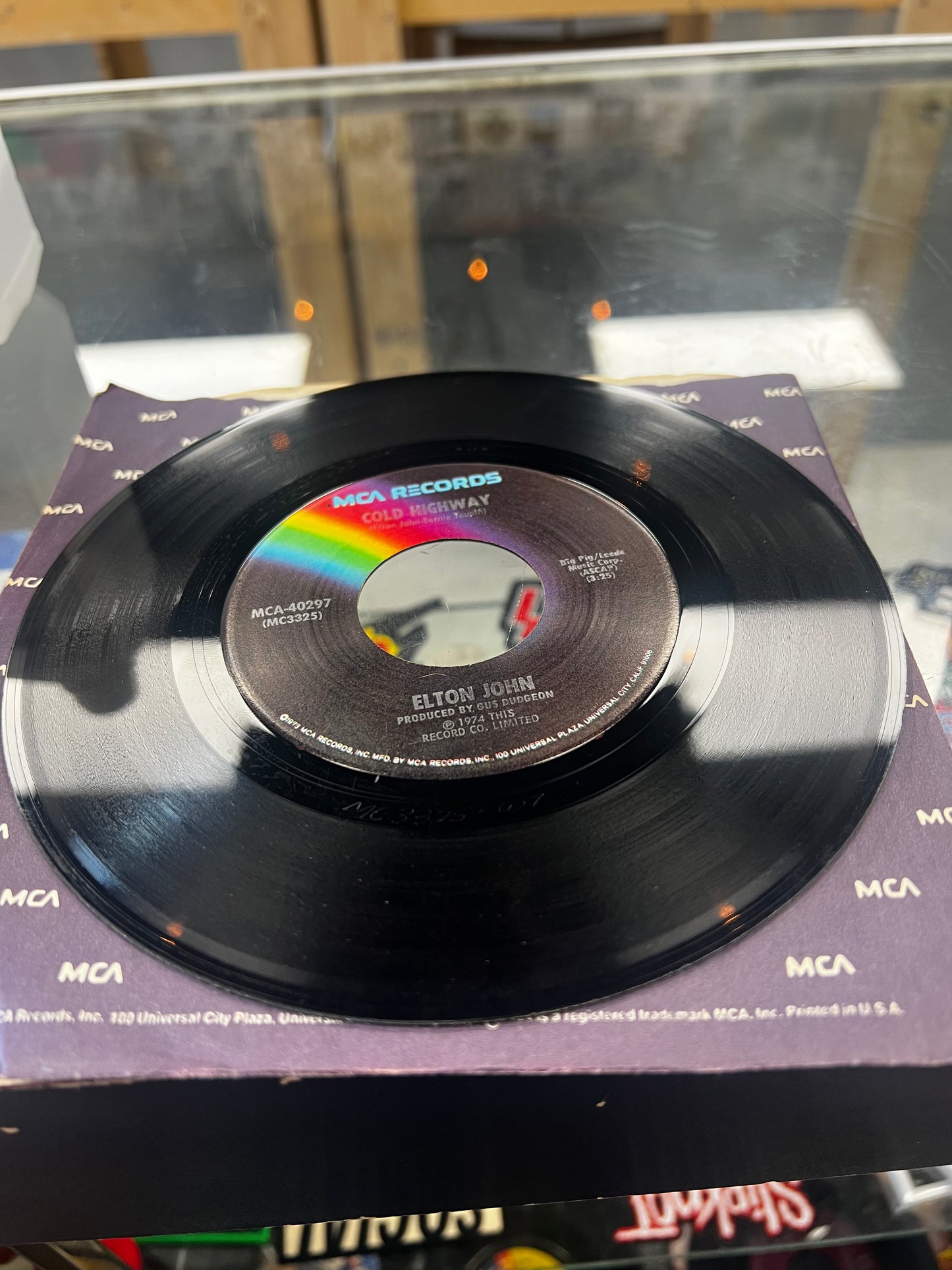 Elton John – The Bitch Is Back 7”