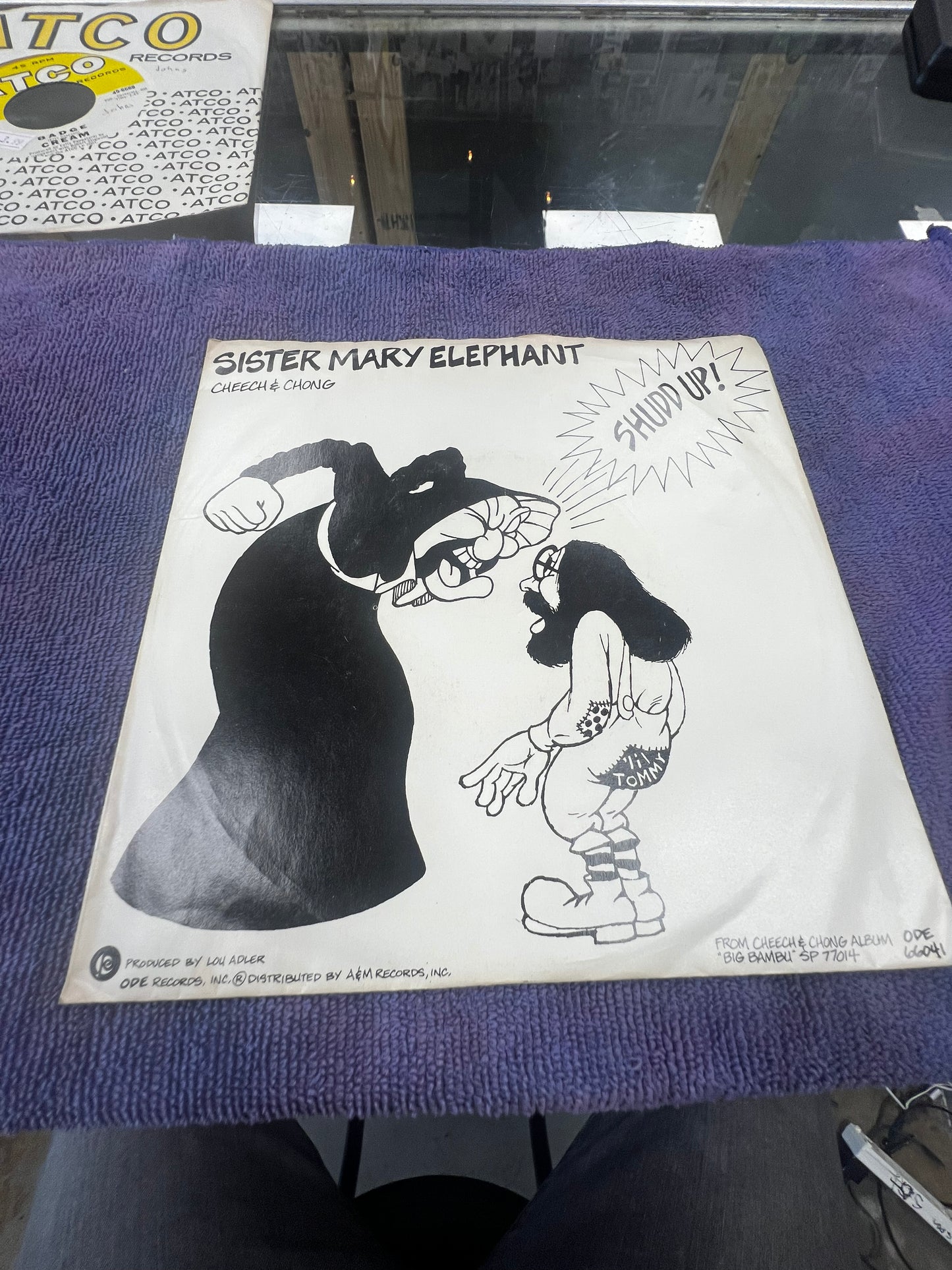 Cheech & Chong – Sister Mary Elephant 7”