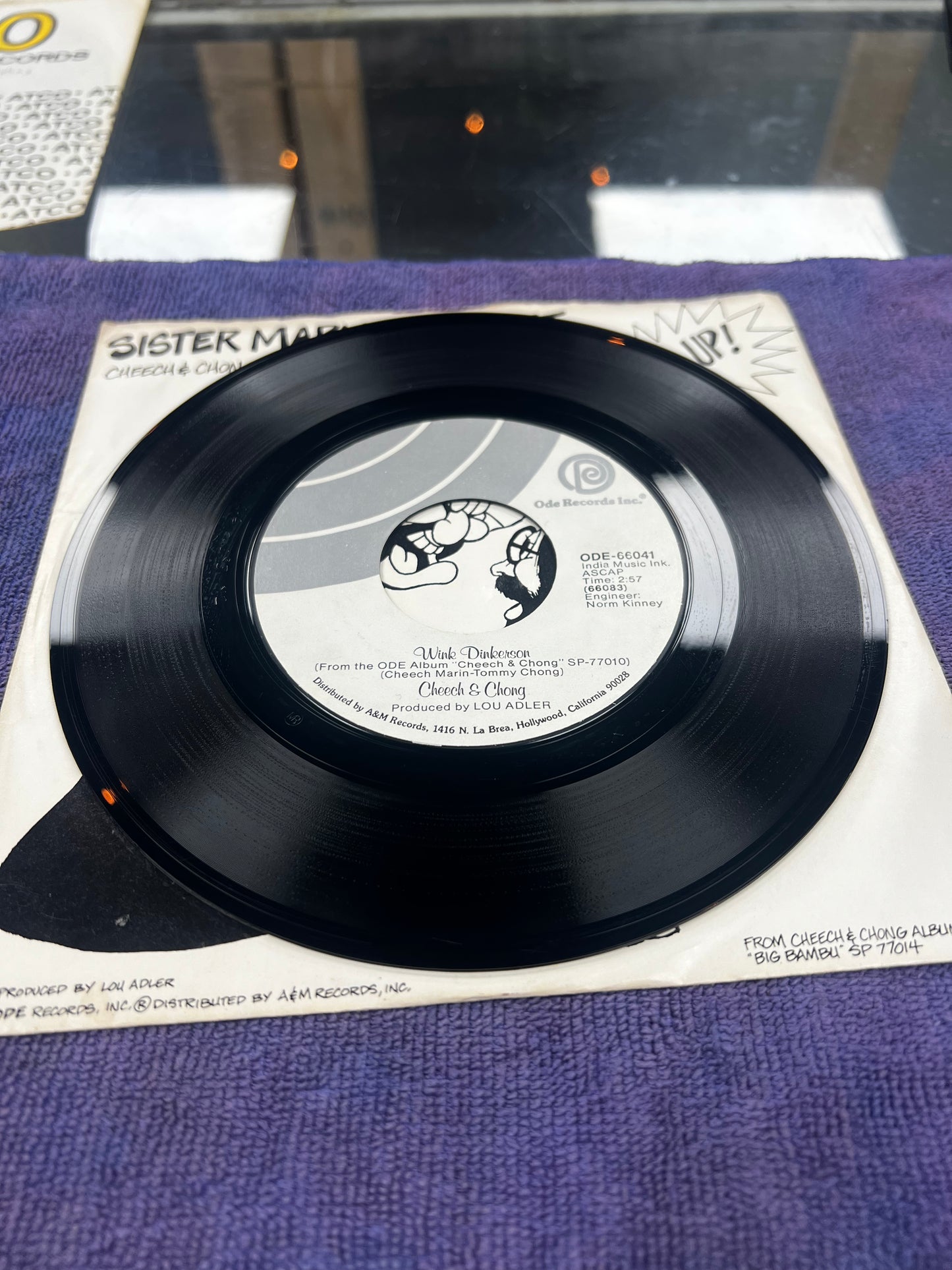 Cheech & Chong – Sister Mary Elephant 7”