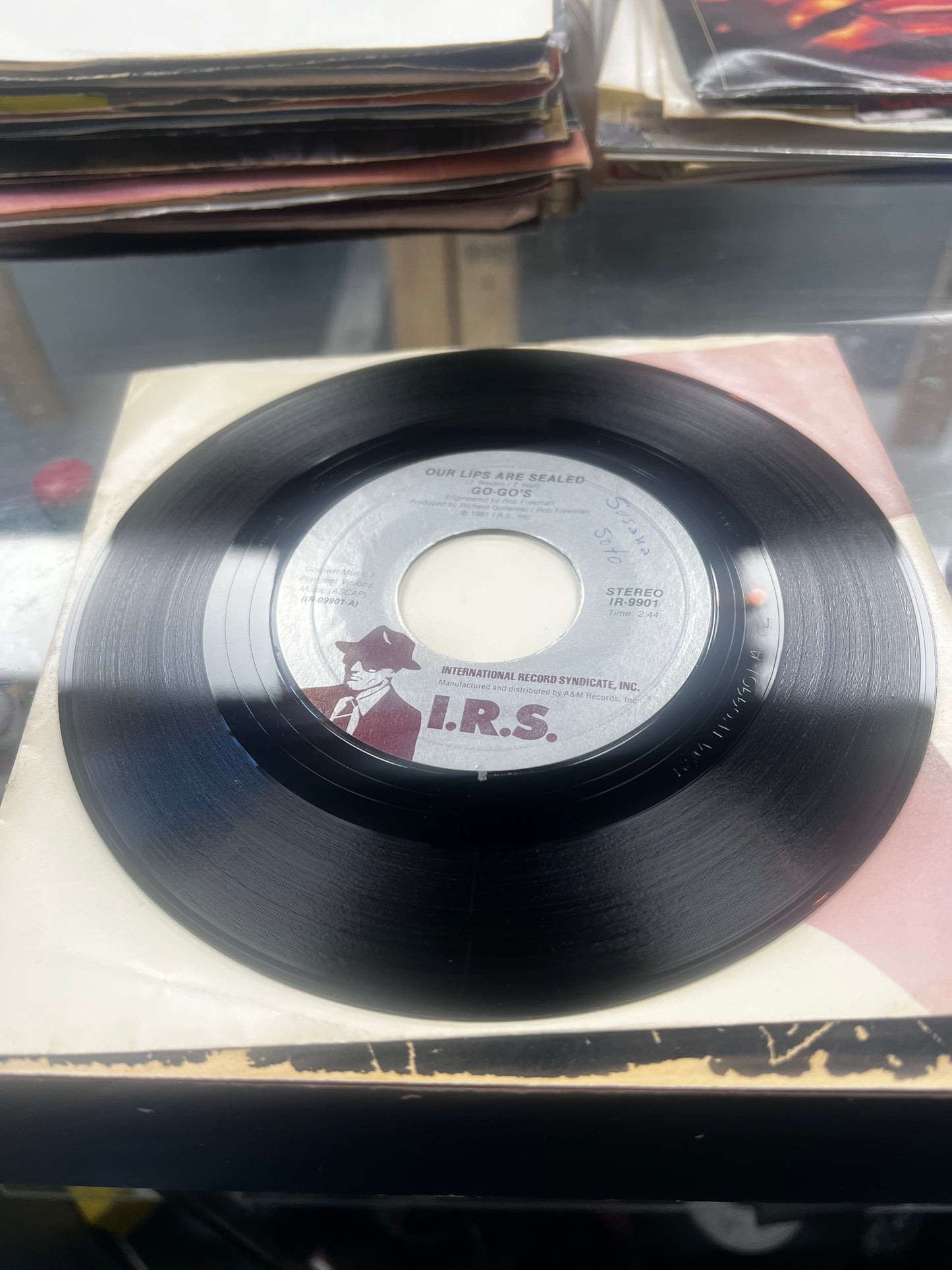Go-Go's – Our Lips Are Sealed 7”