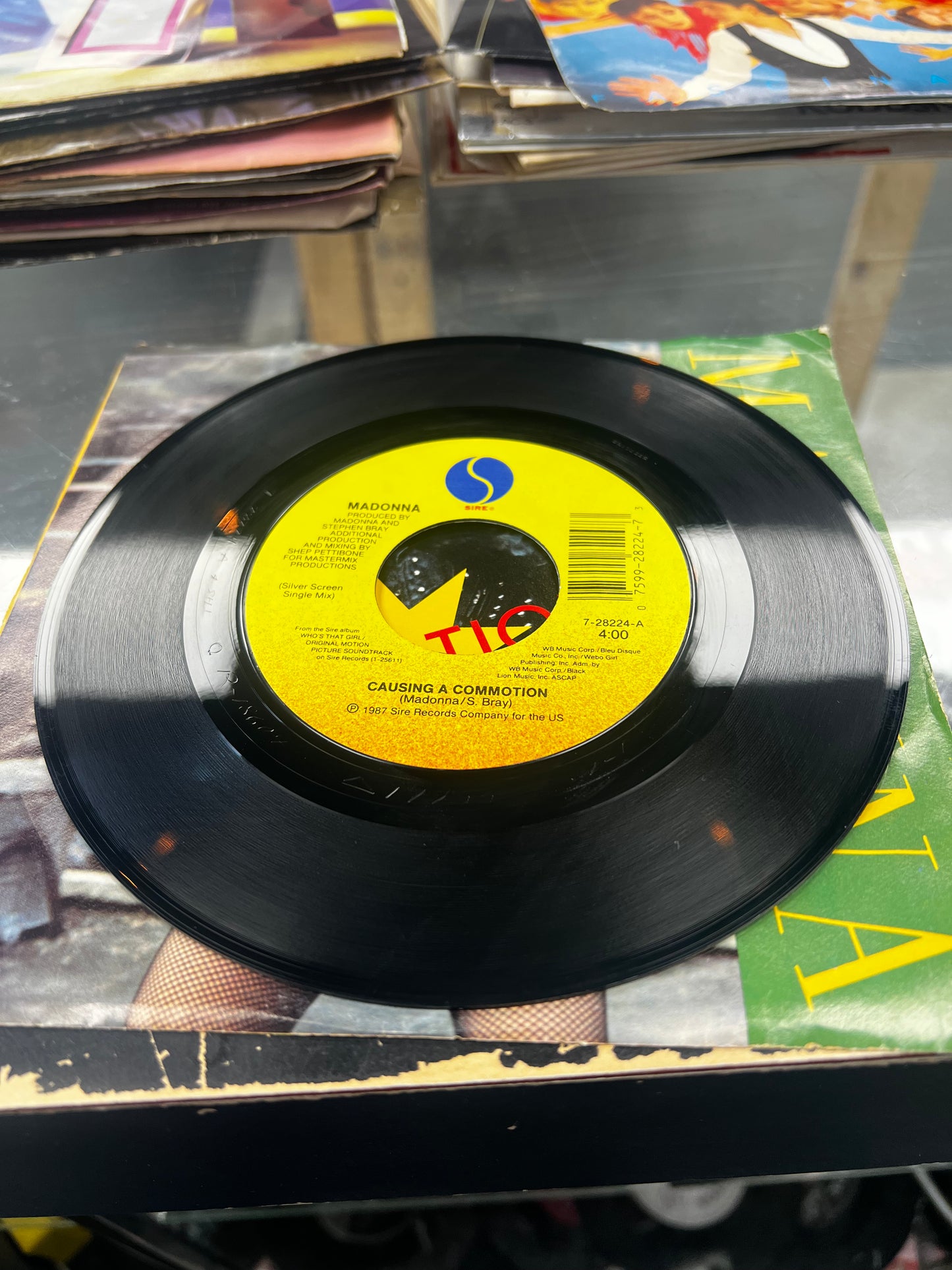 Madonna – Causing A Commotion 7”