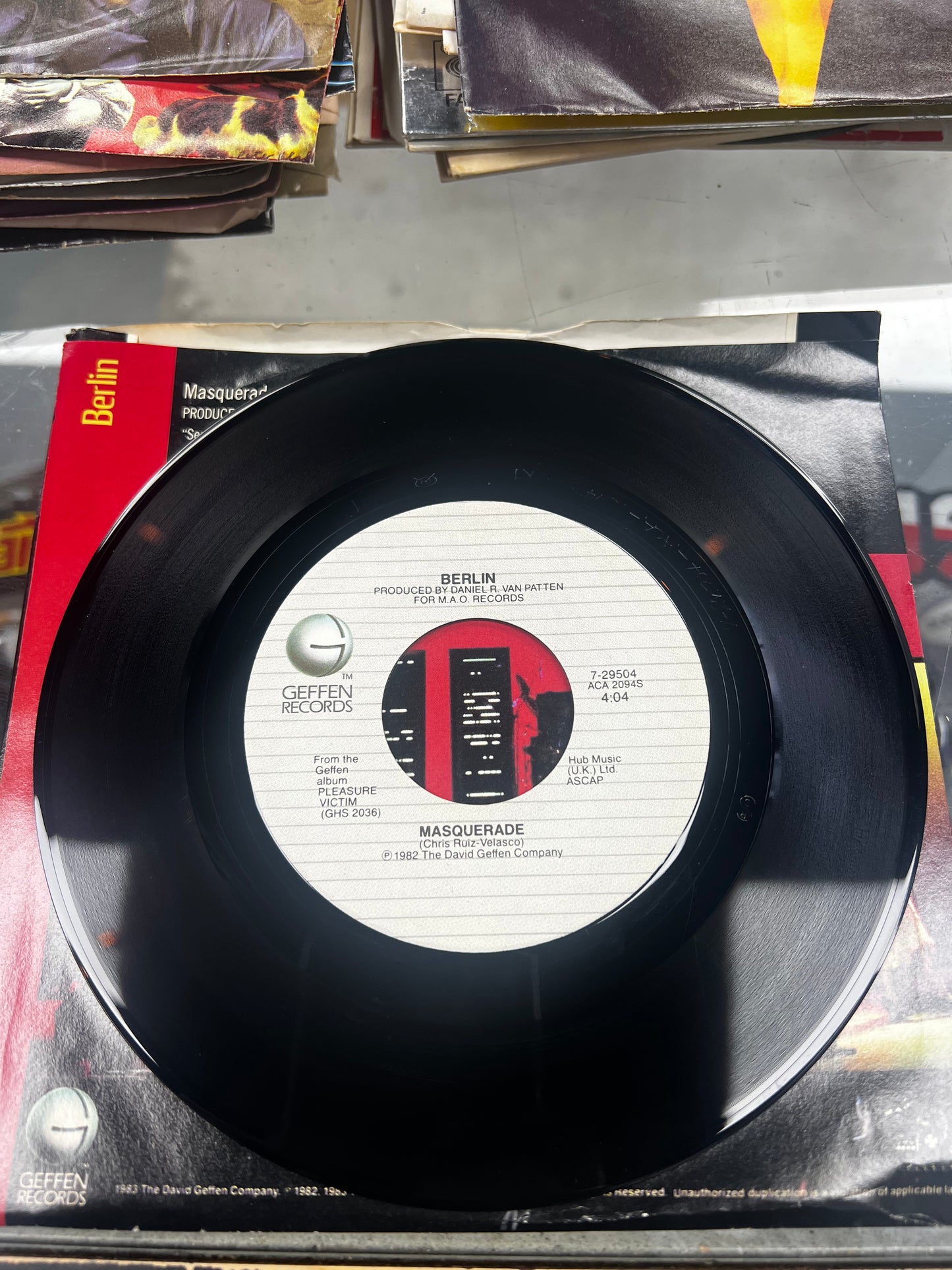 Berlin – Masquerade 7”