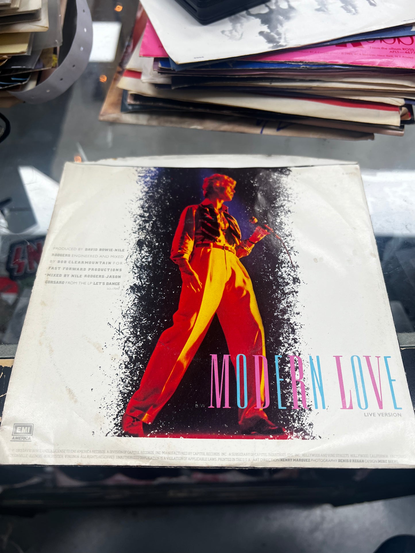 David Bowie – Modern Love 7”