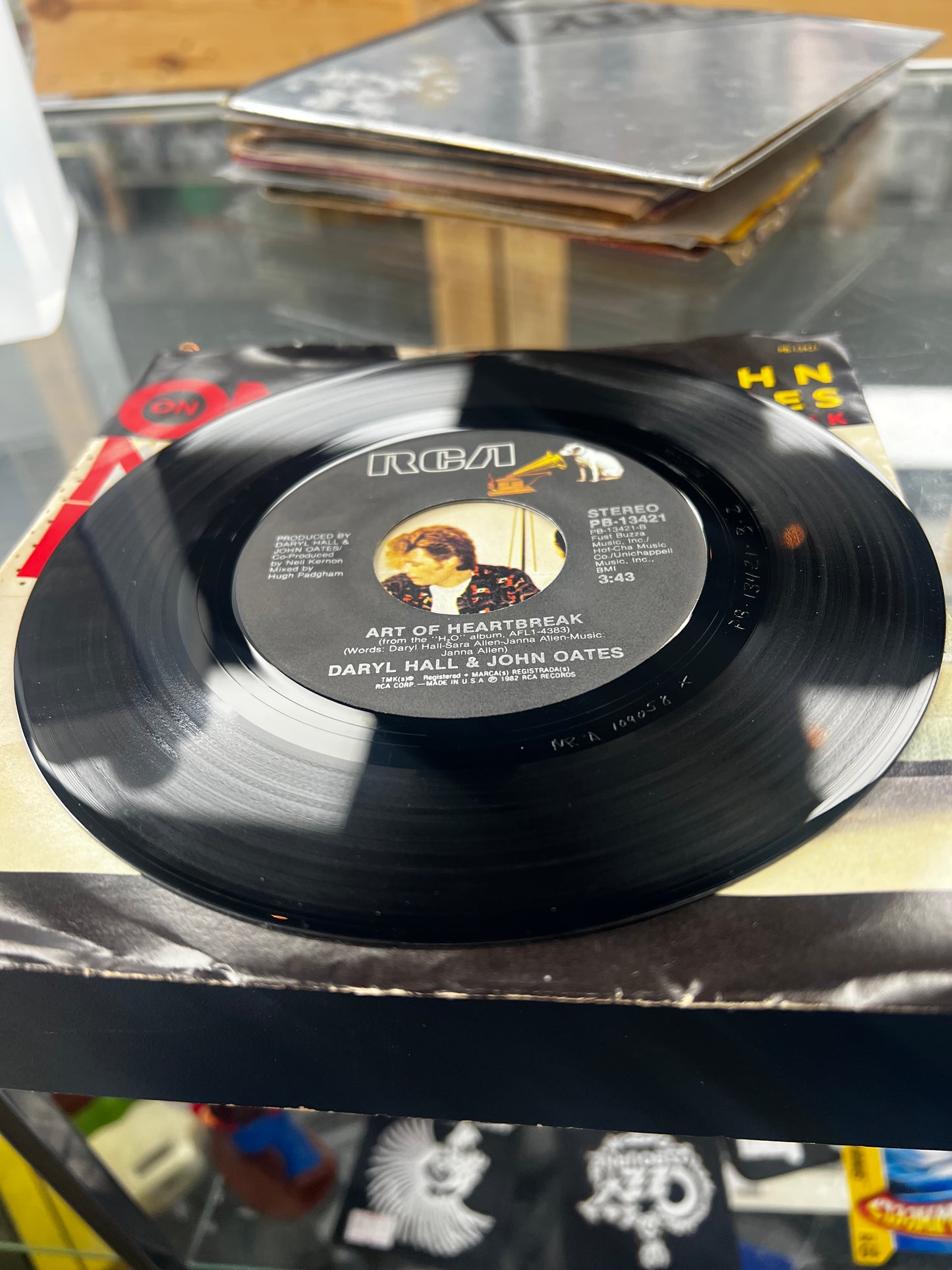 Daryl Hall + John Oates – One On One 7”