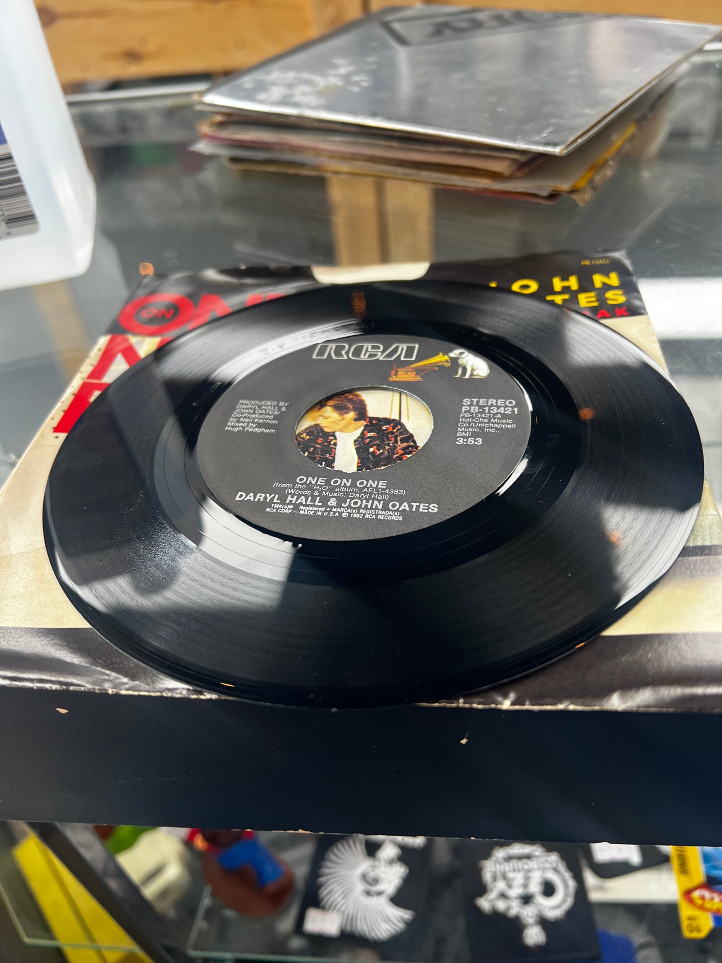 Daryl Hall + John Oates – One On One 7”