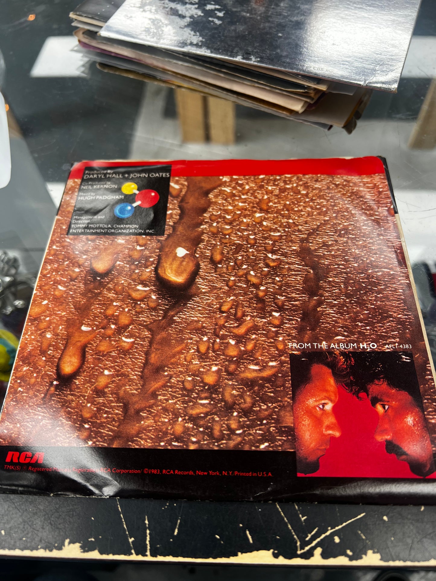 Daryl Hall + John Oates – One On One 7”