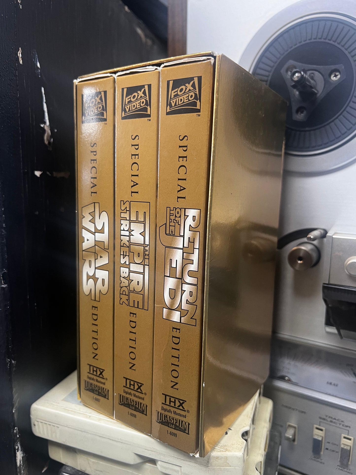 Star Wars Special Edition VHS + Shirt Bundle (1997)