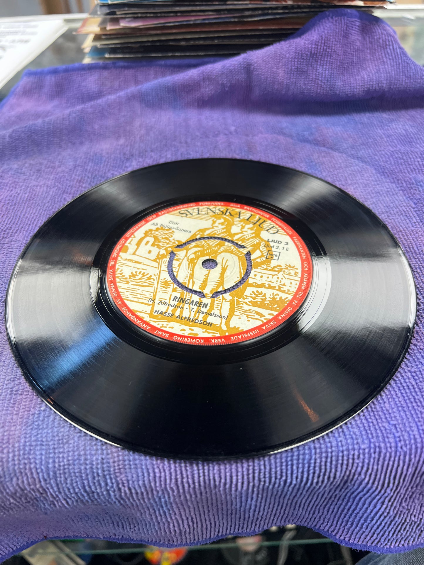 Hasse Alfredson – Ringaren / Valfrid Lindeman 7”