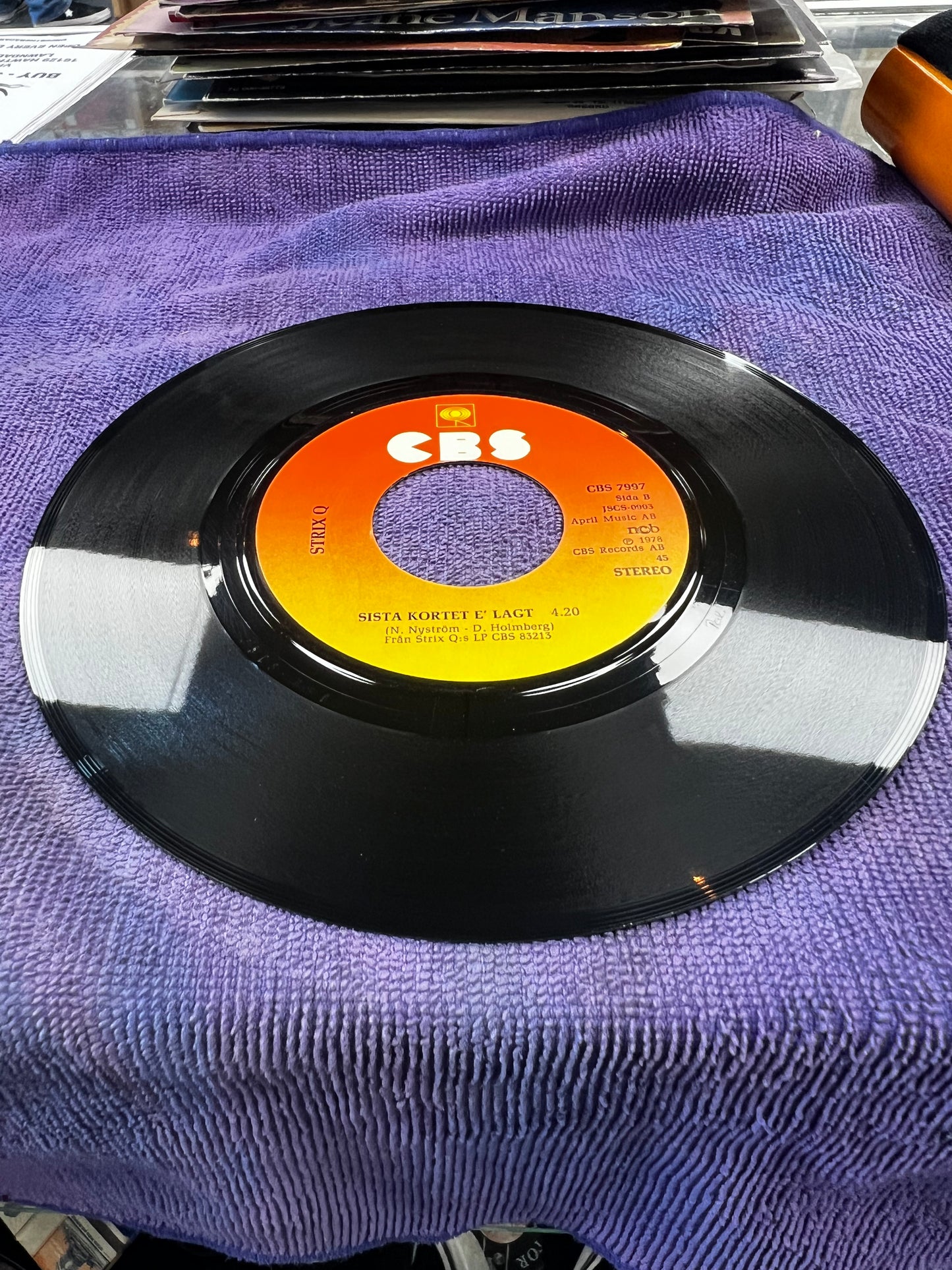 Strix Q – Boyss 7”