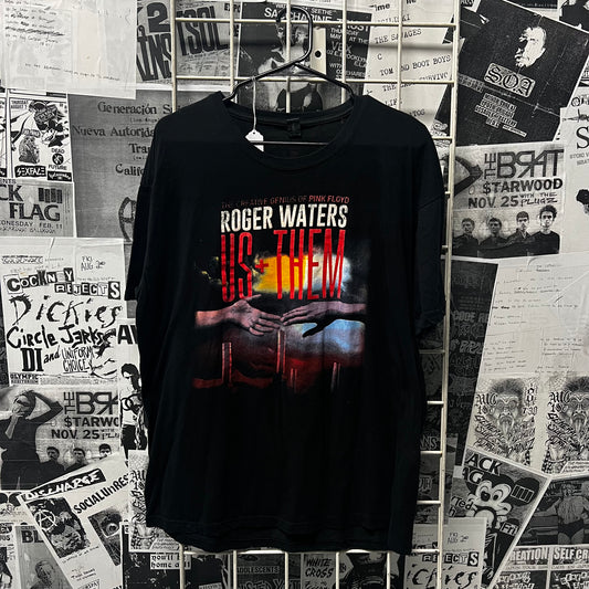Roger Waters (Pink Floyd) • XL T-Shirt