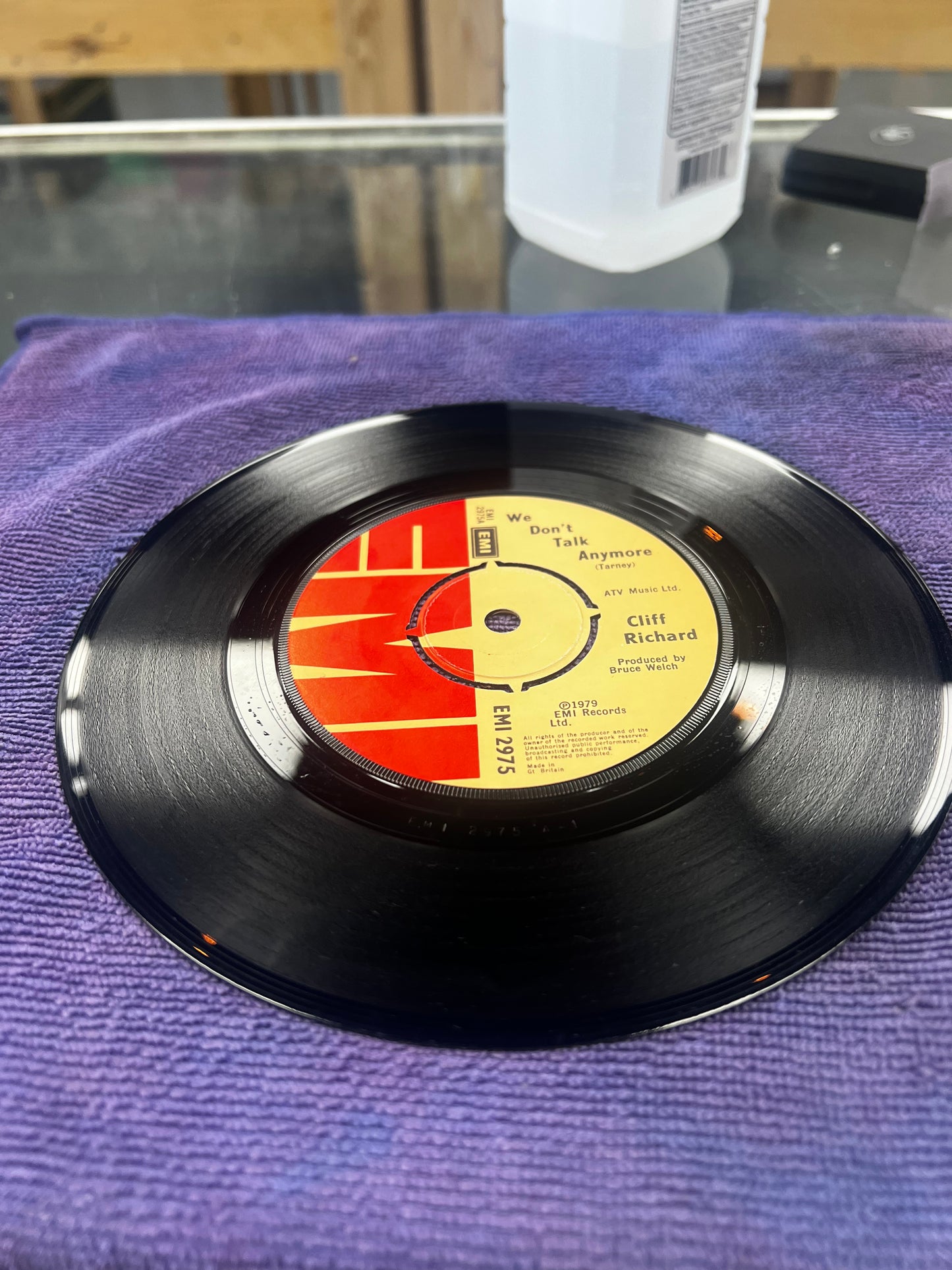 Cliff Richard ‎– We Don't Talk Anymore 7”