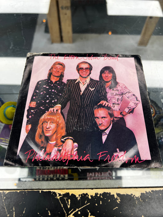 Elton John ‎– Philadelphia Freedom 7”
