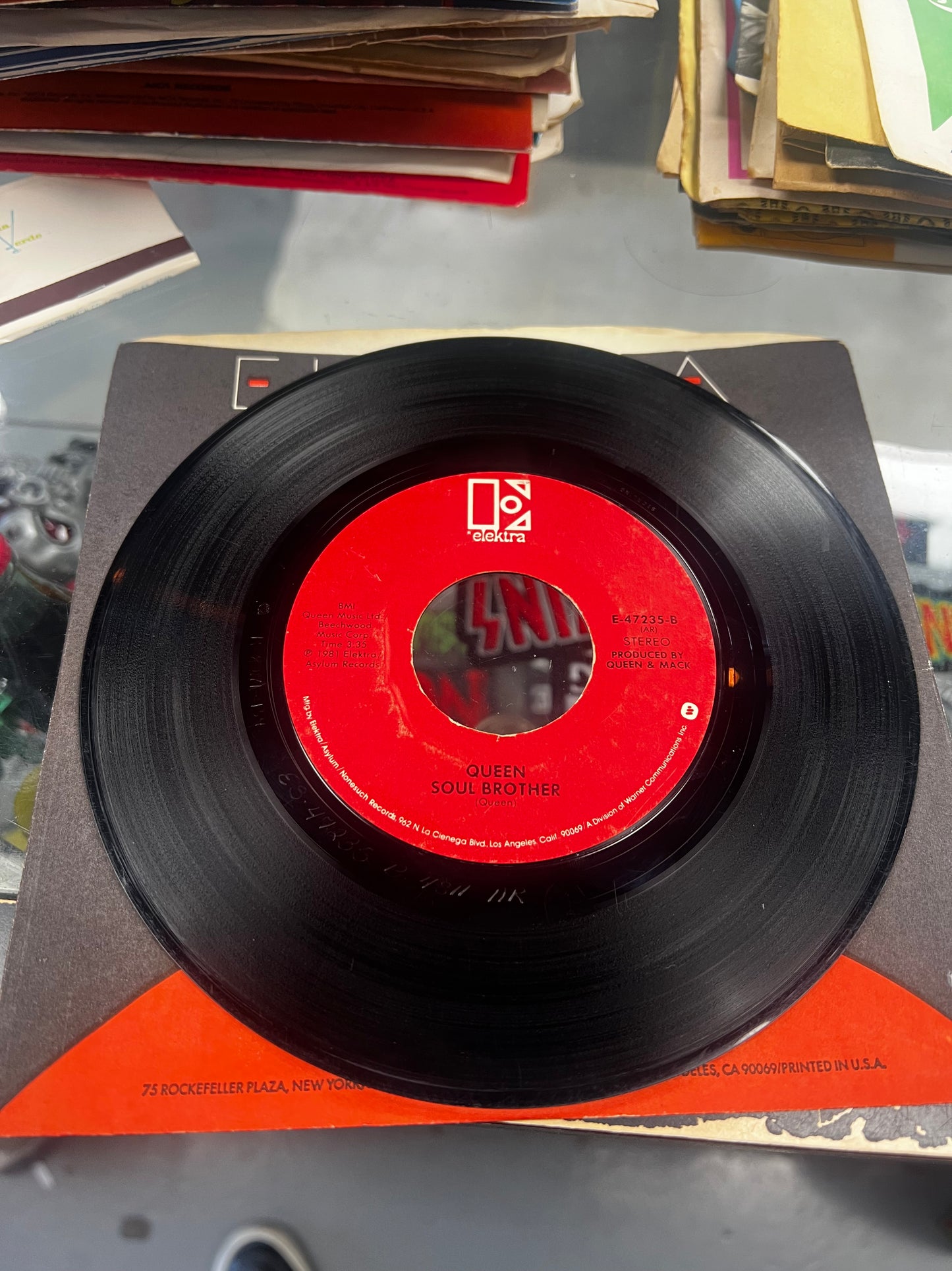 Queen & David Bowie ‎– Under Pressure 7”