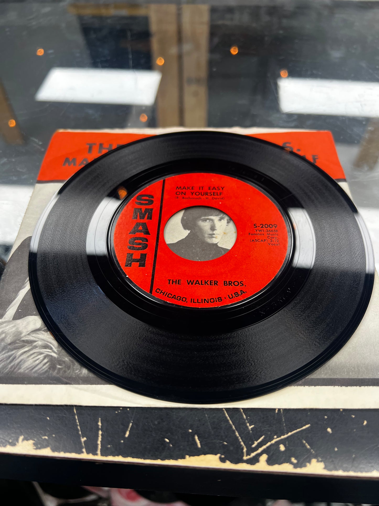 The Walker Bros. ‎– Make It Easy On Yourself / Doin' The Jerk 7”
