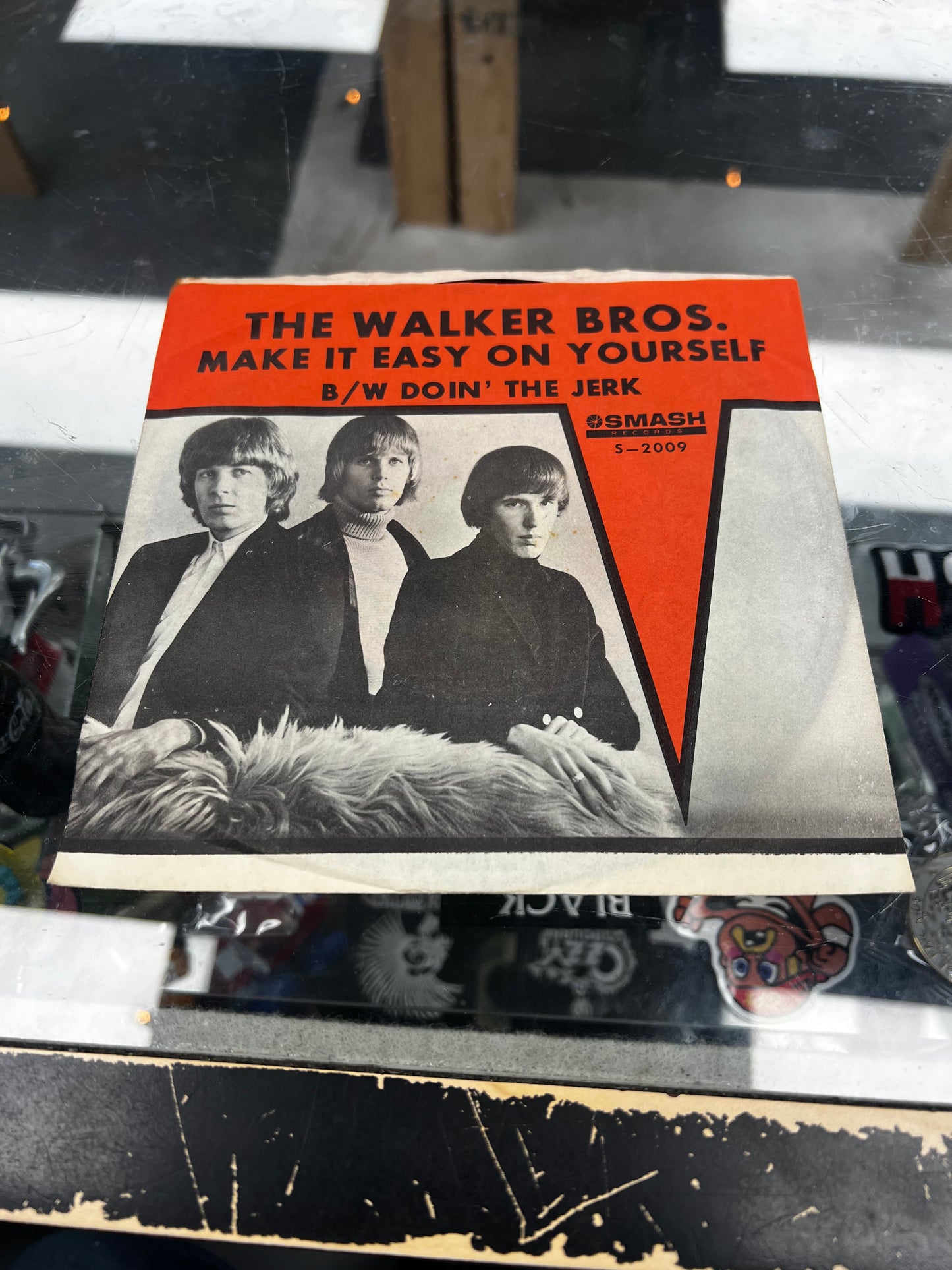 The Walker Bros. ‎– Make It Easy On Yourself / Doin' The Jerk 7”