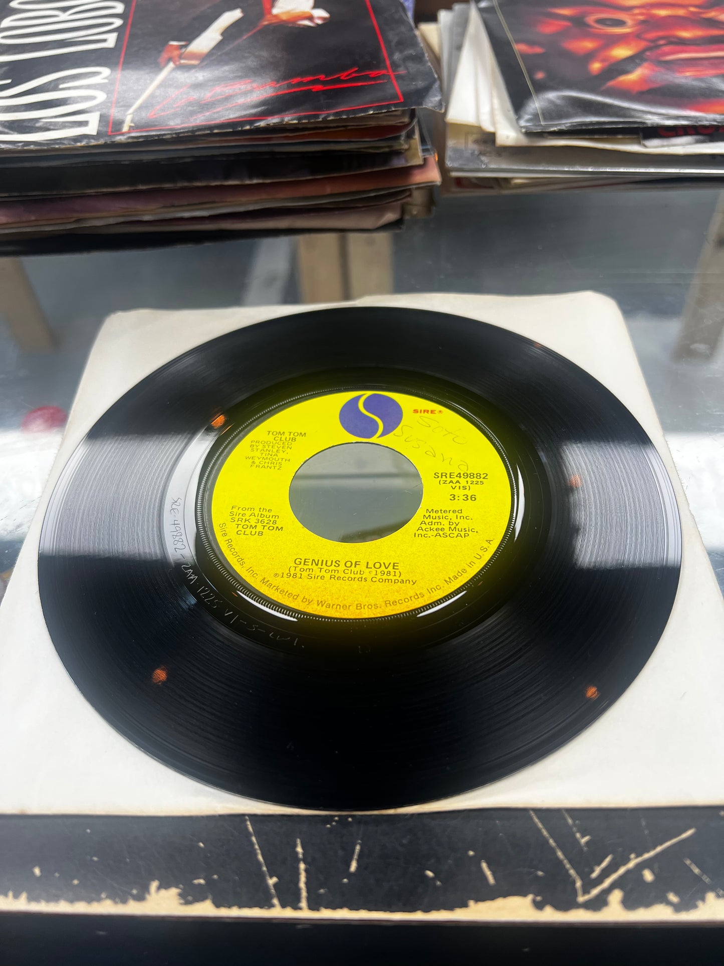 Tom Tom Club ‎– Genius Of Love 7”
