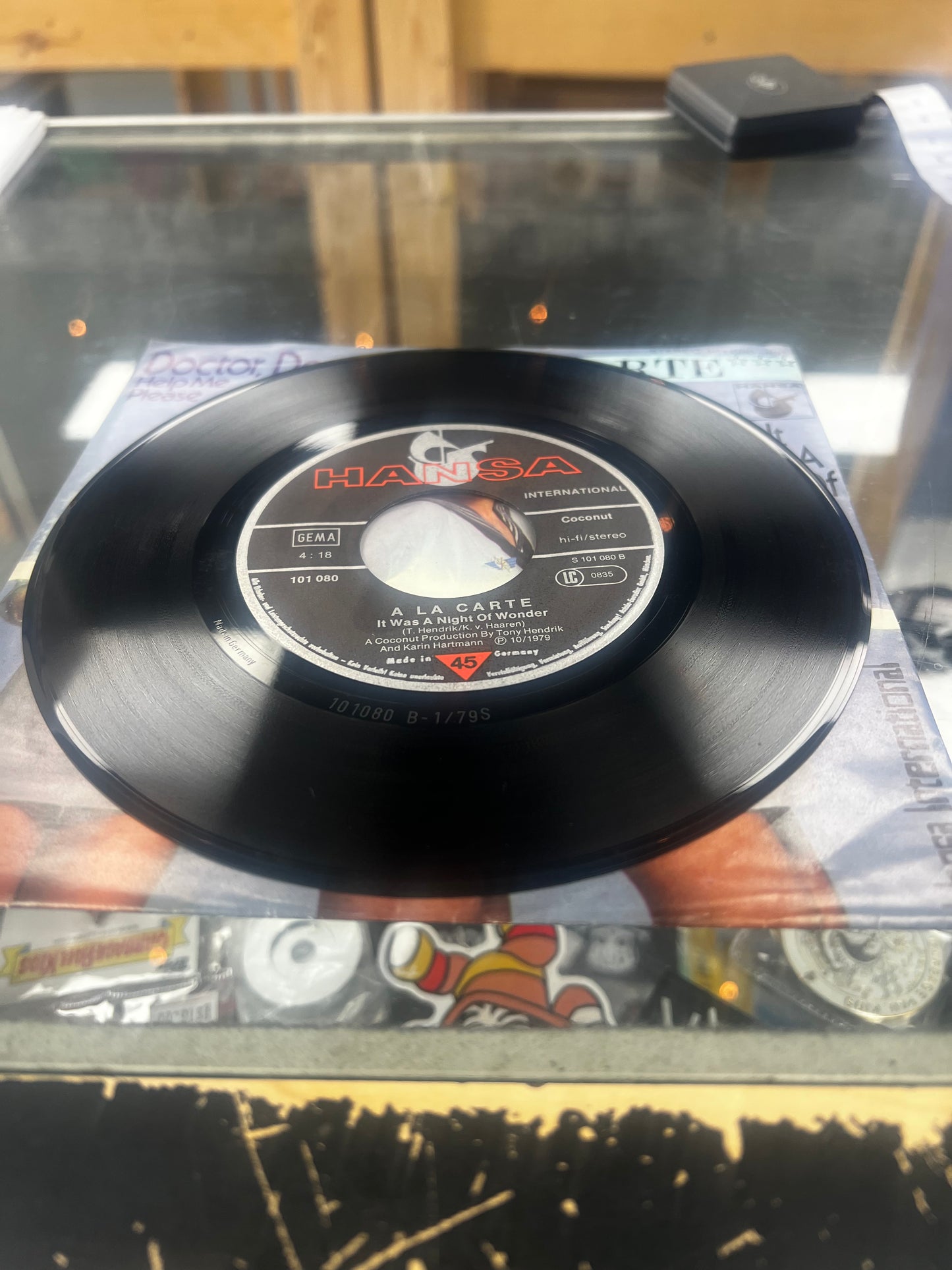 À La Carte ‎– Doctor, Doctor (Help Me Please) 7”