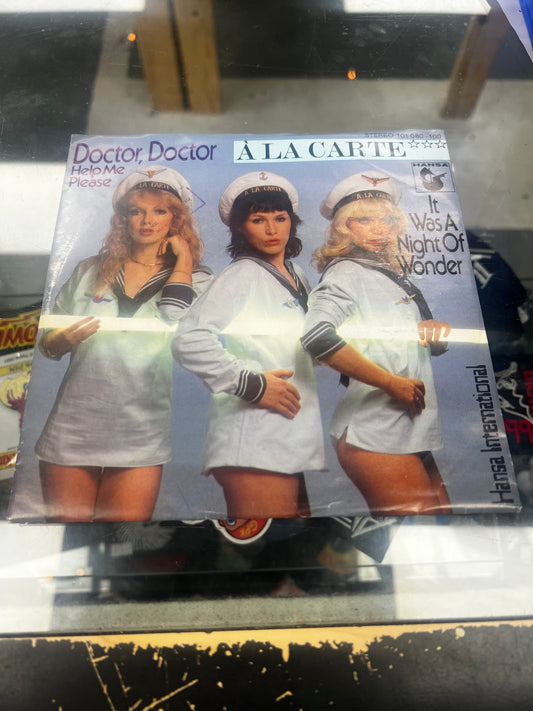 À La Carte ‎– Doctor, Doctor (Help Me Please) 7”