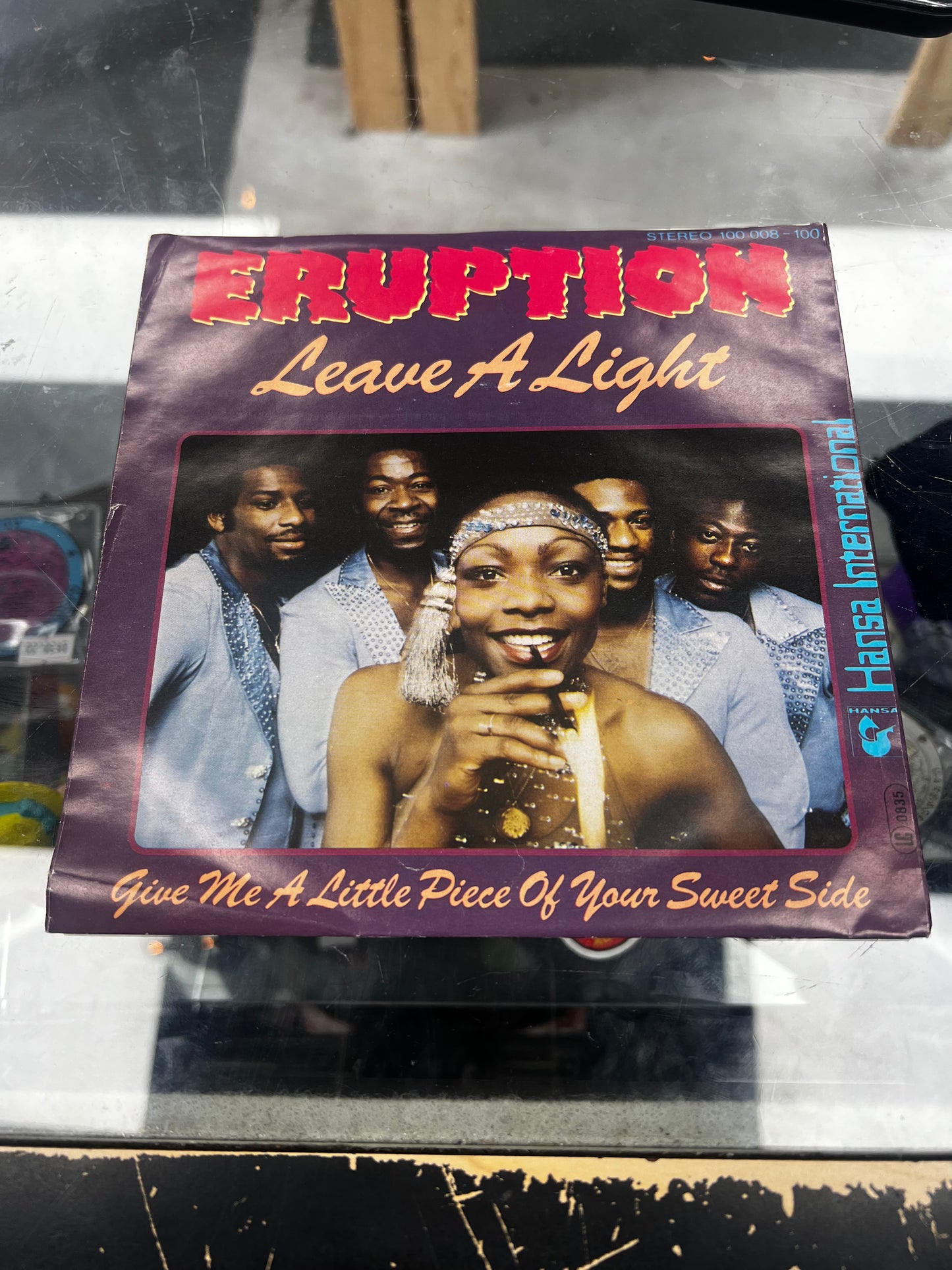 Eruption ‎– Leave A Light 7”